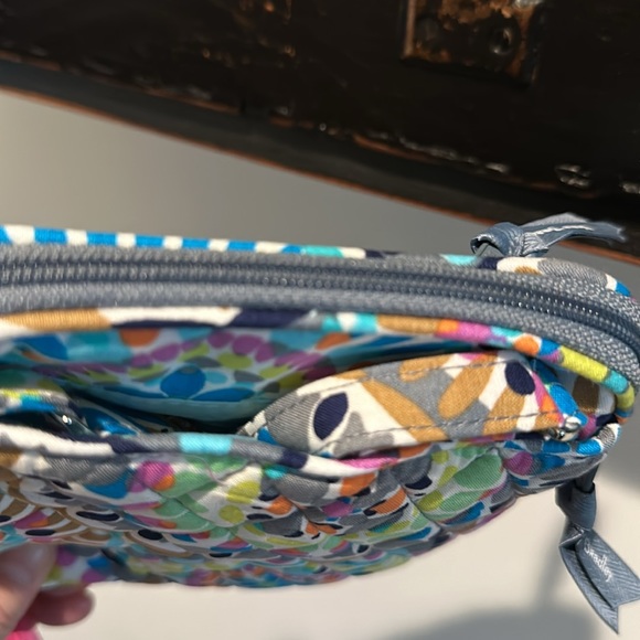Vera Bradley RFID Mini Hipster in Sunny Medallion Print - Picture 10 of 10